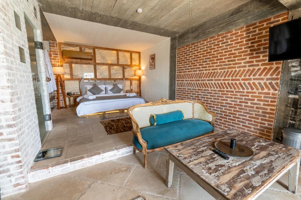 Готель Oeluedeniz Loft - Adults Only Екстер'єр фото